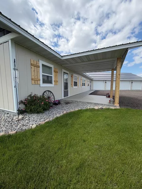 51692 385th St, New York Mills, MN 56567
