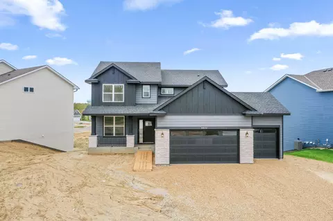 4876 Noble Dr NW, Rochester, MN 55901