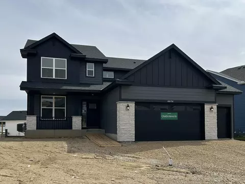4876 Noble Dr NW, Rochester, MN 55901