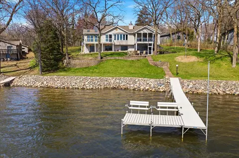 5220 100th Ave, Clear Lake, MN 55319