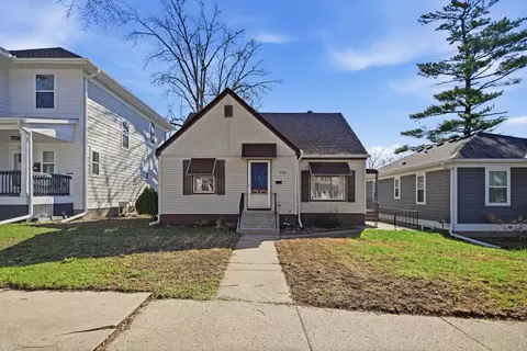 2022 Sheridan Ave N, Minneapolis, MN 55411