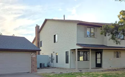 4710 Lenore Ln, Eagan, MN 55122