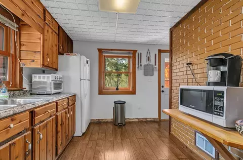 Kitchen - 664 Roosevelt Rd, Saint Cloud, MN 56301 photo 3 of 3