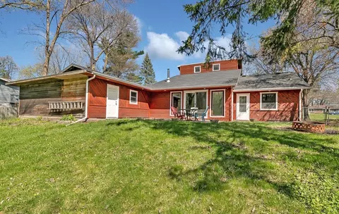Exterior - 664 Roosevelt Rd, Saint Cloud, MN 56301 photo 5 of 5