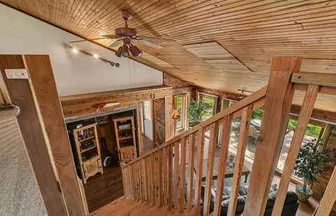 Entry Way - 664 Roosevelt Rd, Saint Cloud, MN 56301 photo 2 of 4