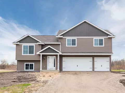 120 E 5th St, Green Isle, MN 55338