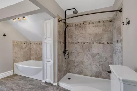Bath - 817 12th Ave S, Saint Cloud, MN 56301 photo 1 of 3