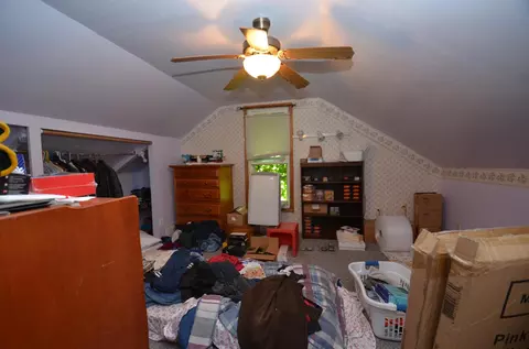 Bedroom - 1026 E 3rd St, Duluth, MN 55805 photo 3 of 4