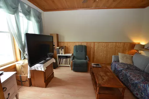 Living - 1026 E 3rd St, Duluth, MN 55805 photo 1 of 3