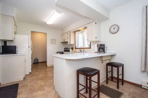 Kitchen - 505 8th Ave SE, Barnesville, MN 56514 photo 1 of 5