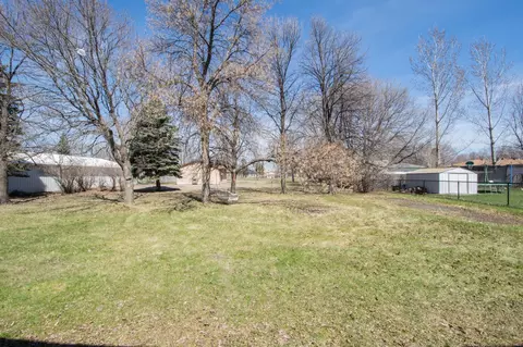 Exterior - 505 8th Ave SE, Barnesville, MN 56514 photo 5 of 6