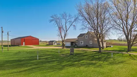 1598 30th Ave, Hammond, WI 54015