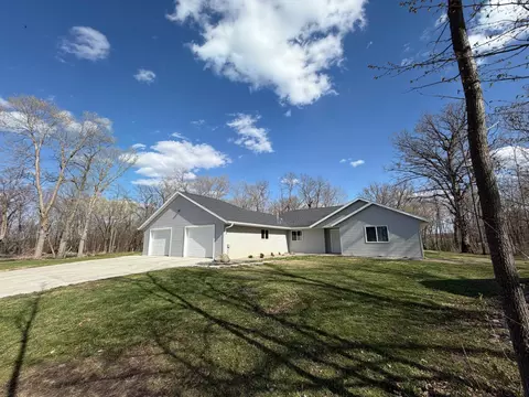 17575 Saylers Lakeview Rd, Lake Park, MN 56554