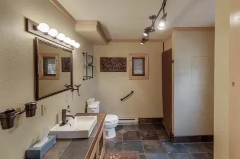 Bath - 671 Shore Haven Ln, Hackensack, MN 56452 photo 1 of 2