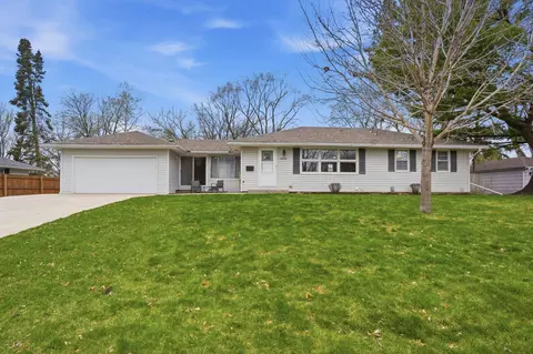 11016 Ewing Ave S, Bloomington, MN 55431