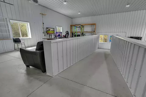 Entry Way - 4909 County Road 9 NE, Willmar, MN 56201 photo 2 of 2