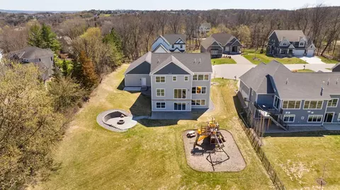 16860 Valley Rd, Eden Prairie, MN 55347