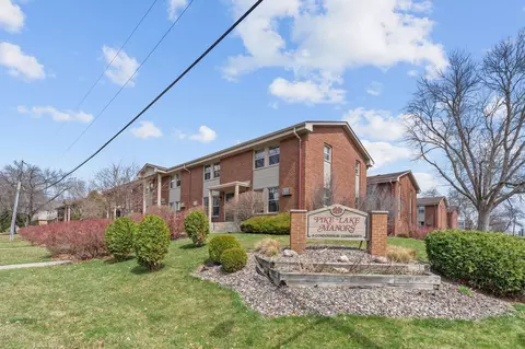 2130 14th St NW #2, New Brighton, MN 55112