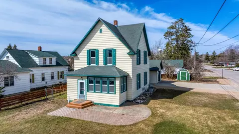 103 Red Lake Ave SW, Bagley, MN 56621