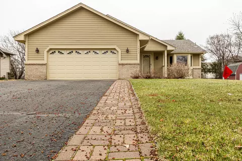 Exterior - 1011 Independence Ln N, Champlin, MN 55316 photo 8 of 8