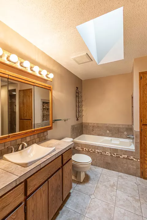 Bath - 1011 Independence Ln N, Champlin, MN 55316 photo 1 of 4