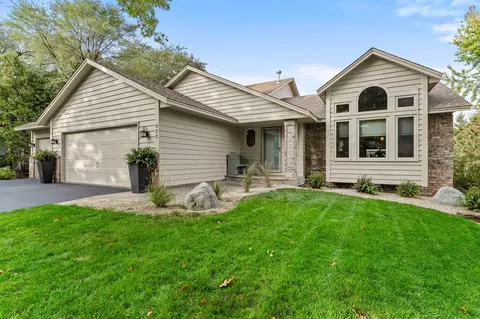 322 74th Ave N, Brooklyn Park, MN 55444