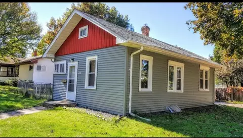 1289 Forest St, Saint Paul, MN 55106