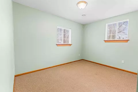 Bedroom - 525 Bluff St, Enderlin, ND 58027 photo 7 of 12