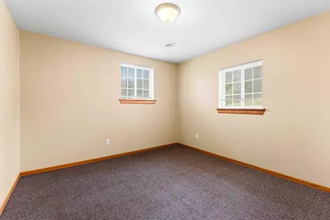 Bedroom - 525 Bluff St, Enderlin, ND 58027 photo 10 of 12