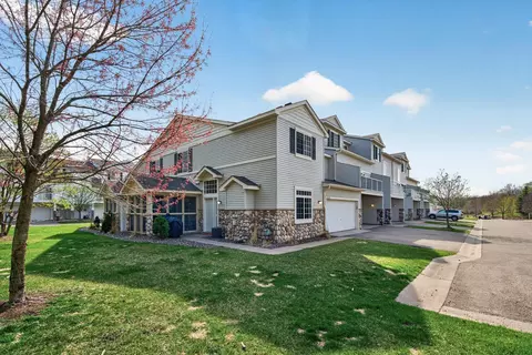 6729 Pine Crest Trl S, Cottage Grove, MN 55016