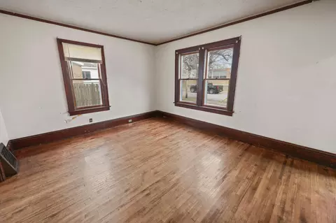 Living - 714 9th St S, Saint Cloud, MN 56301 photo 3 of 7