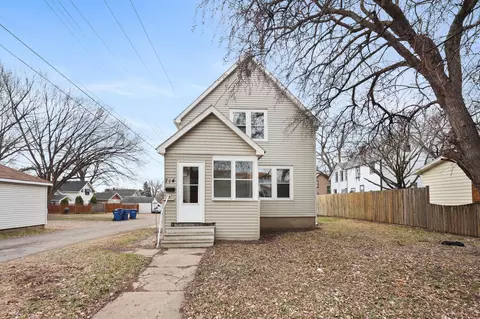 Exterior - 714 9th St S, Saint Cloud, MN 56301 photo 4 of 6