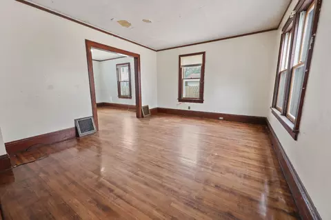 Living - 714 9th St S, Saint Cloud, MN 56301 photo 1 of 7