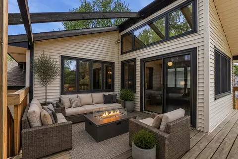 2750 17th St NW, New Brighton, MN 55112