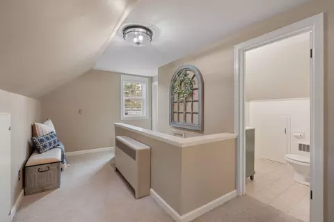 Entry Way - 701 6th Ave SW, Austin, MN 55912 photo 5 of 7