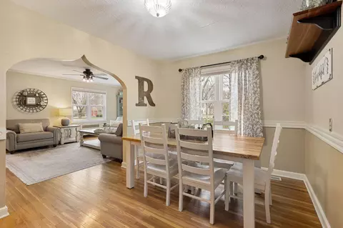 Dining - 701 6th Ave SW, Austin, MN 55912 photo 1 of 4