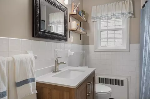 Bath - 701 6th Ave SW, Austin, MN 55912 photo 1 of 3