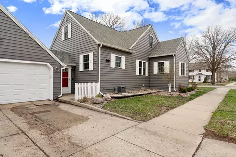 Exterior - 701 6th Ave SW, Austin, MN 55912 photo 6 of 11