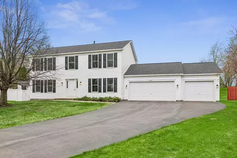 3019 Copper Oaks Alcove, Woodbury, MN 55125