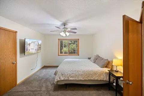 Bedroom - 4754 358th St, North Branch, MN 55056 photo 2 of 6