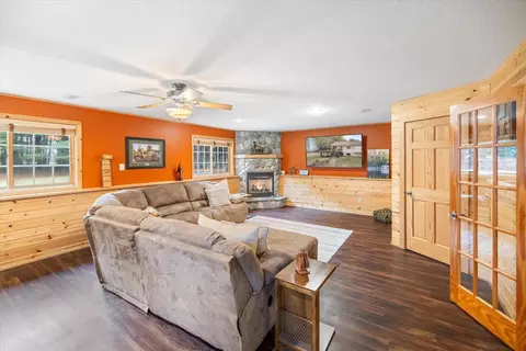 Living - 4754 358th St, North Branch, MN 55056 photo 1 of 5