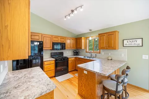Kitchen - 4754 358th St, North Branch, MN 55056 photo 1 of 1