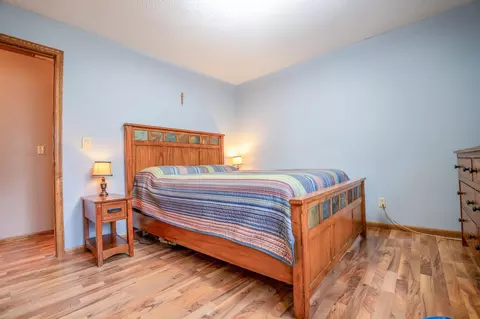 Bedroom - 608 27th Ave SW, Willmar, MN 56201 photo 4 of 6