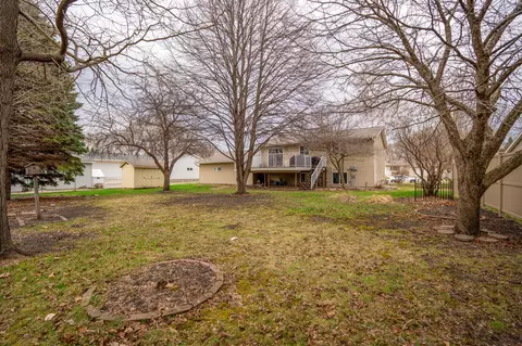 Exterior - 608 27th Ave SW, Willmar, MN 56201 photo 6 of 8