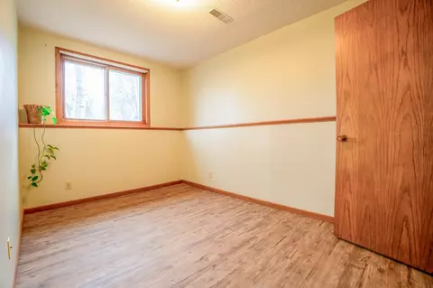 Bedroom - 608 27th Ave SW, Willmar, MN 56201 photo 6 of 6