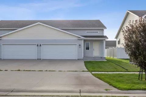 1317 5th St NW, West Fargo, ND 58078