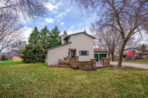 Exterior - 600 33rd St NW, Willmar, MN 56201 photo 2 of 8