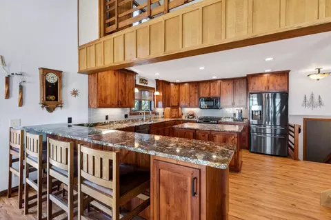 Kitchen - 201 Hilltop Rd, Shell Lake, WI 54871 photo 7 of 9