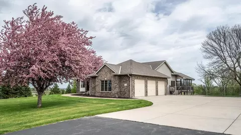 Exterior - 25900 Highview Ave, Farmington, MN 55024 photo 3 of 21