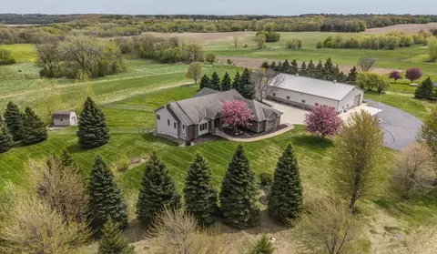 25900 Highview Ave, Farmington, MN 55024